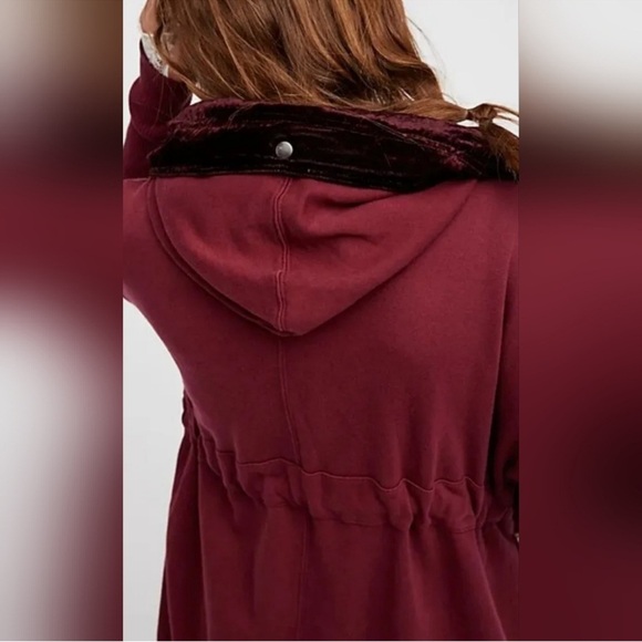 Free People Westwood Cardi Hooded Cardigan Velvet Trim Berry Oversized - Picture 12 of 14